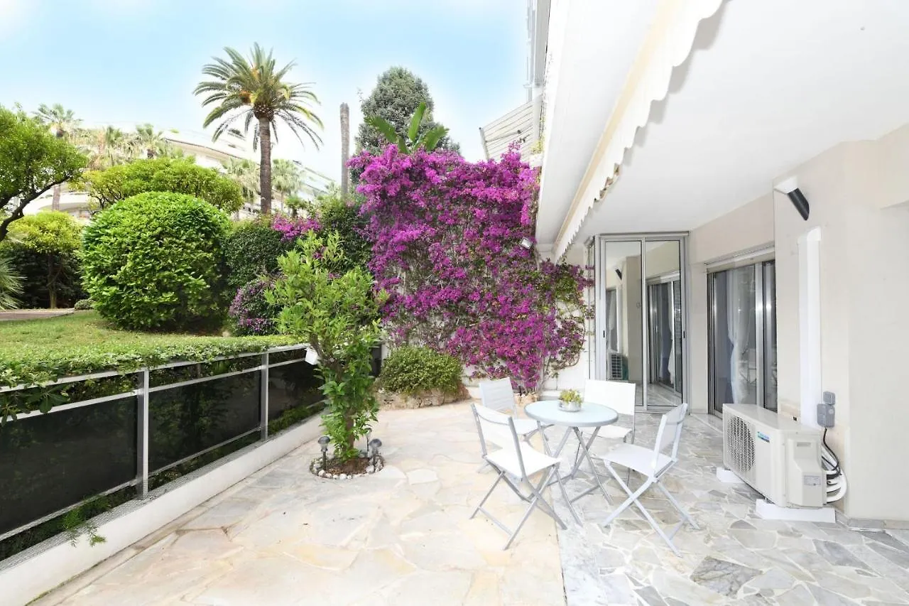Matheo Apartamento Cannes 0*,